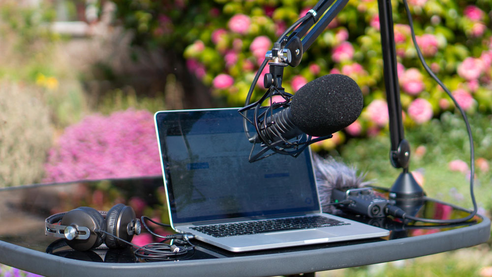 Tune In to Profit: The Most Informative Investment Podcasts You Should Be Listening To